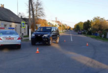 Photo of В Глуске под колеса автомобиля попала пожилая велосипедистка