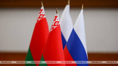 Photo of Lukashenko welcomes participants of Belarus-Russia sister cities forum