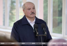 Photo of Лукашенко: надо выделять Боровляны из Минского района, делать городом