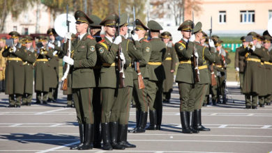 Photo of Хренин: военнослужащие-гвардейцы вносят весомый вклад в обеспечение военной безопасности государства