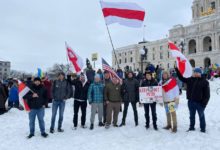 Photo of Белорусы по всему миру выходят на акции в поддержку Украины. ФОТО. ВИДЕО