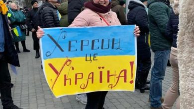 Photo of «Понадобилось время привыкнуть к мысли, что город не выстоял». Что сейчас происходит в оккупированном Херсоне