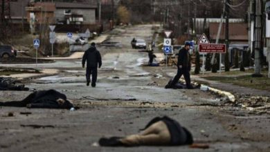 Photo of Путин поощряет военные преступления, раздавая почетные звания “Бучанским мясникам”