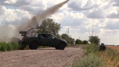 Photo of Настоящий «бандеравтомобиль»: украинские военные модернизировали пикап под РСЗО. ВИДЕО 