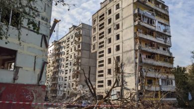 Photo of Российские агрессоры обстреляли жилой сектор в Запорожье. Погибло минимум 12 мирных жителей. ФОТО. ВИДЕО