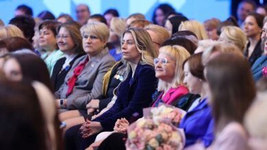 Photo of В преддверии 8 марта власти рассказала, какие в Беларуси женщины и почему они зарабатывают меньше мужчин