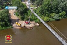 Photo of «Экстрим обеспечен». Часть самого длинного подвесного моста Беларуси сделают стеклянным. ВИДЕО